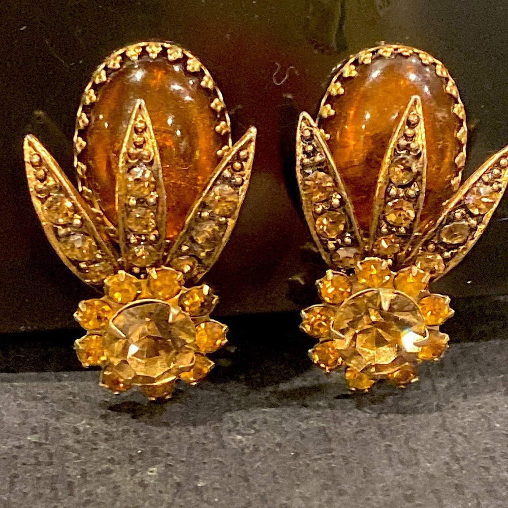 Selro  Selini Clip Back Earrings in Gold Tone  Beautiful. Design.